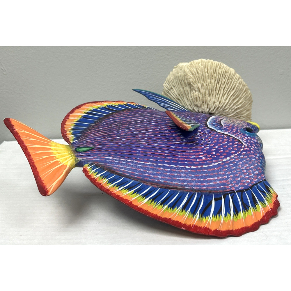 VTG Large Rainbow 3D Hand Carved Hand Painted Wood Fish Sculpture On Coral READ - Picture 7 of 14